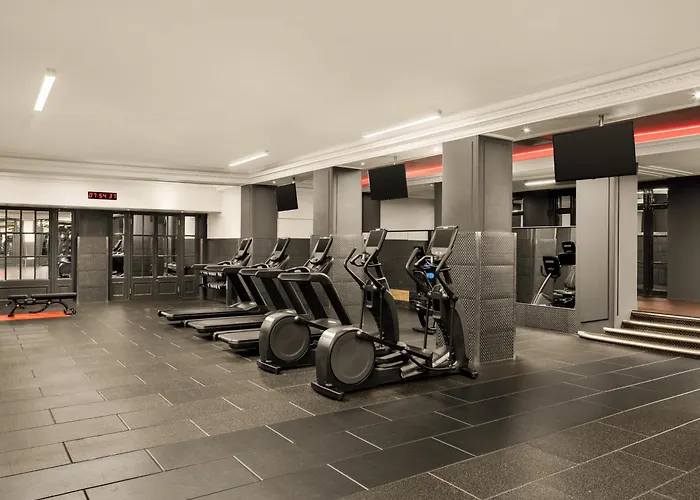 The Waldorf Hilton Hotell London