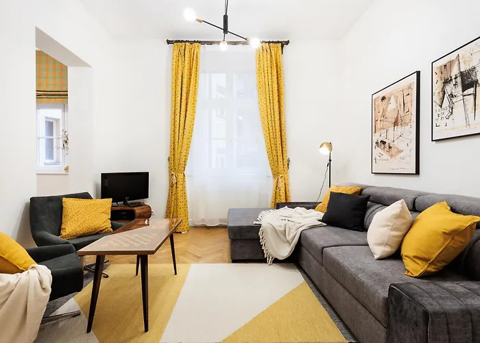 Crystal Suites Old Town Krasków