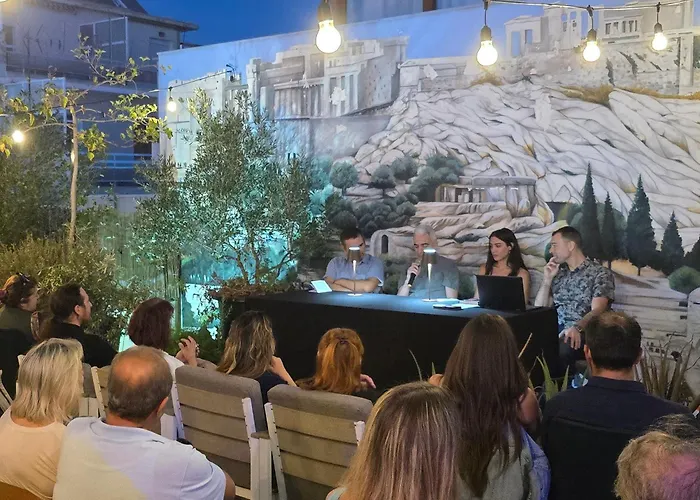 Be My Guest Athens Hotell
