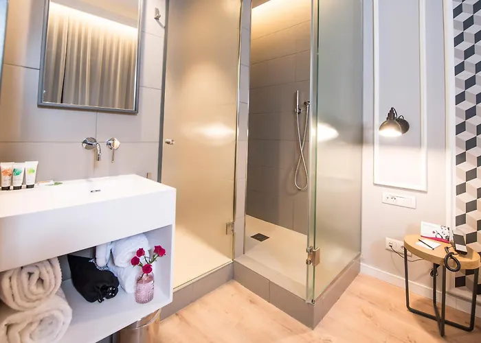 Mosaic By Ona Hotell Barcelona