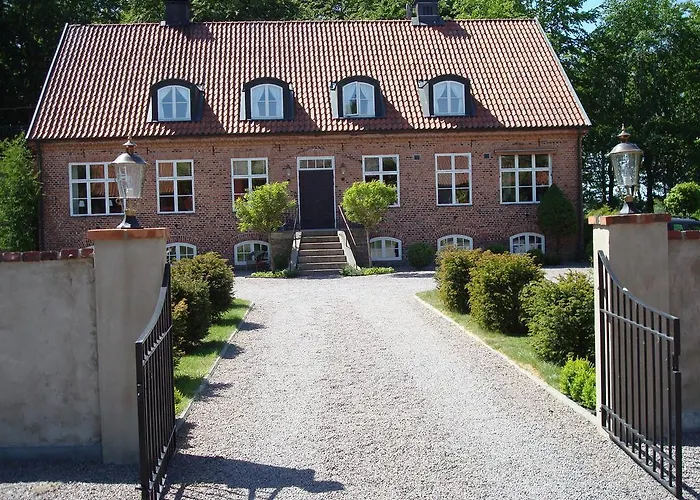 Säbyholms Gård Bed and Breakfast Laholm