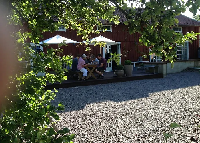 Säbyholms Gård Bed and Breakfast Laholm
