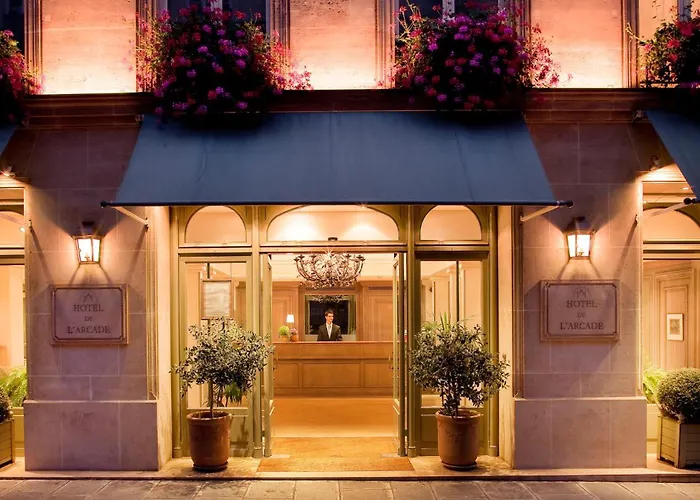 Hotel De L'Arcade Paris