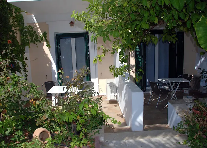 Anna Studios Pythagoreio