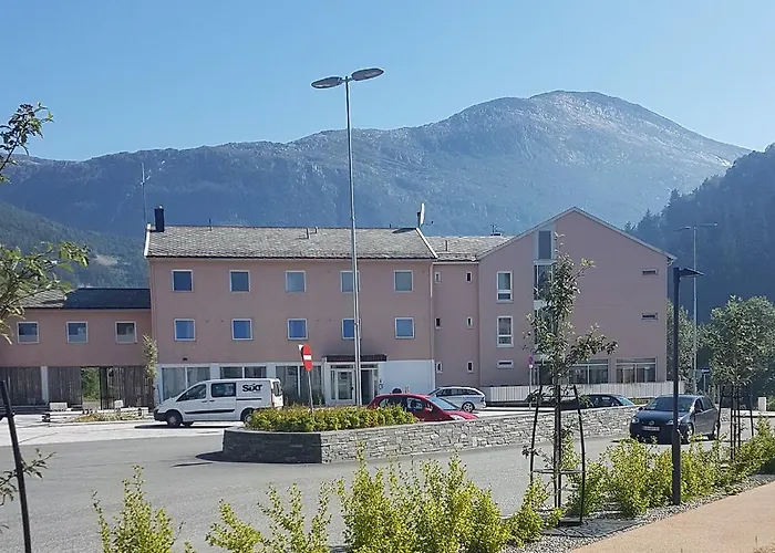 Glomfjord Hotel