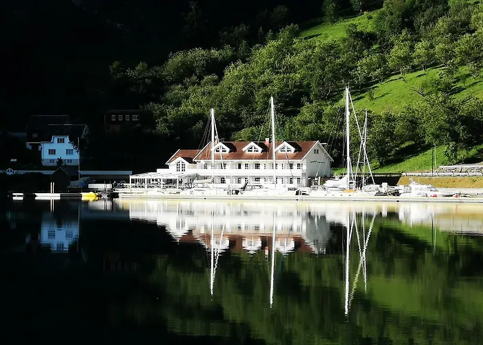 Flam Marina Hotell