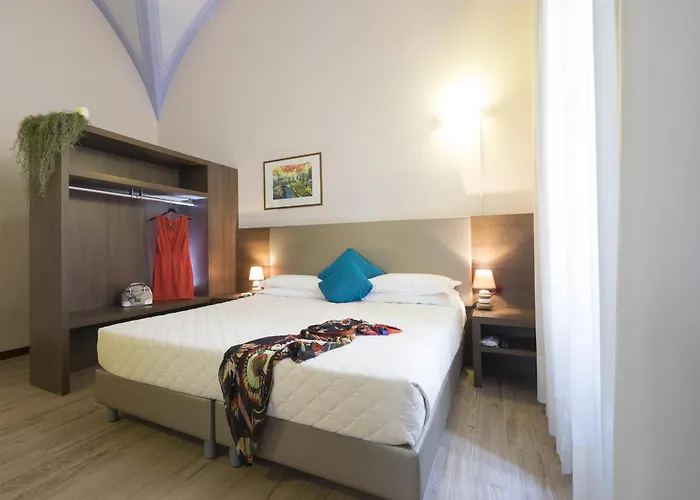 Residence Caffe Savona Alba 
