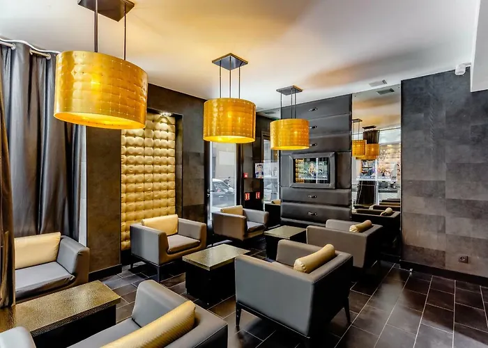 L'Adresse Hotell Paris