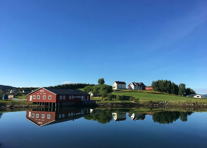 SAGA, unikt badehotell med 5 rom, sauna og badebrygge - Inderøy Straumen 