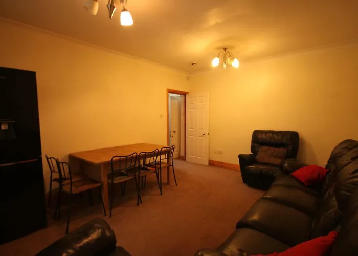 Draycott Bed and Breakfast London