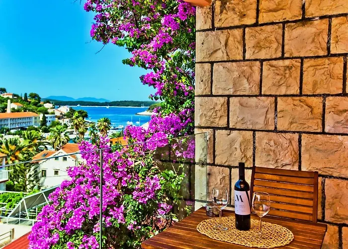 St. Nicholas Rooms Hvar Town