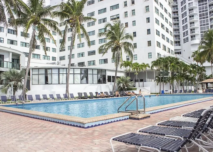 Casablanca On The Ocean East Tower Hotell Miami Beach