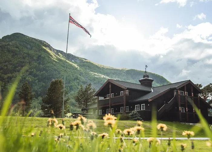 Toftemo Turiststasjon Hotell Dovre